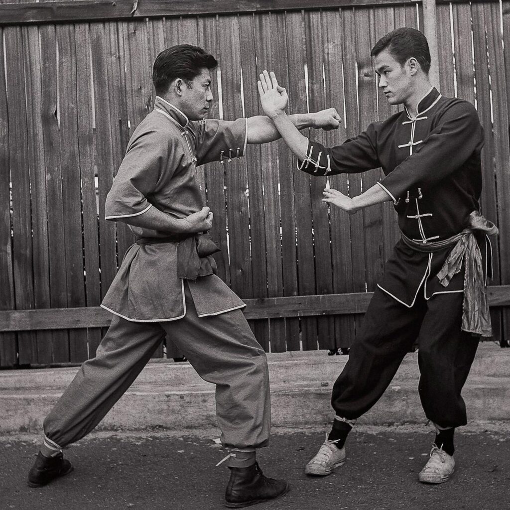 Wing Chun Jong Sau – Bruce Lee and Taky Kimura
